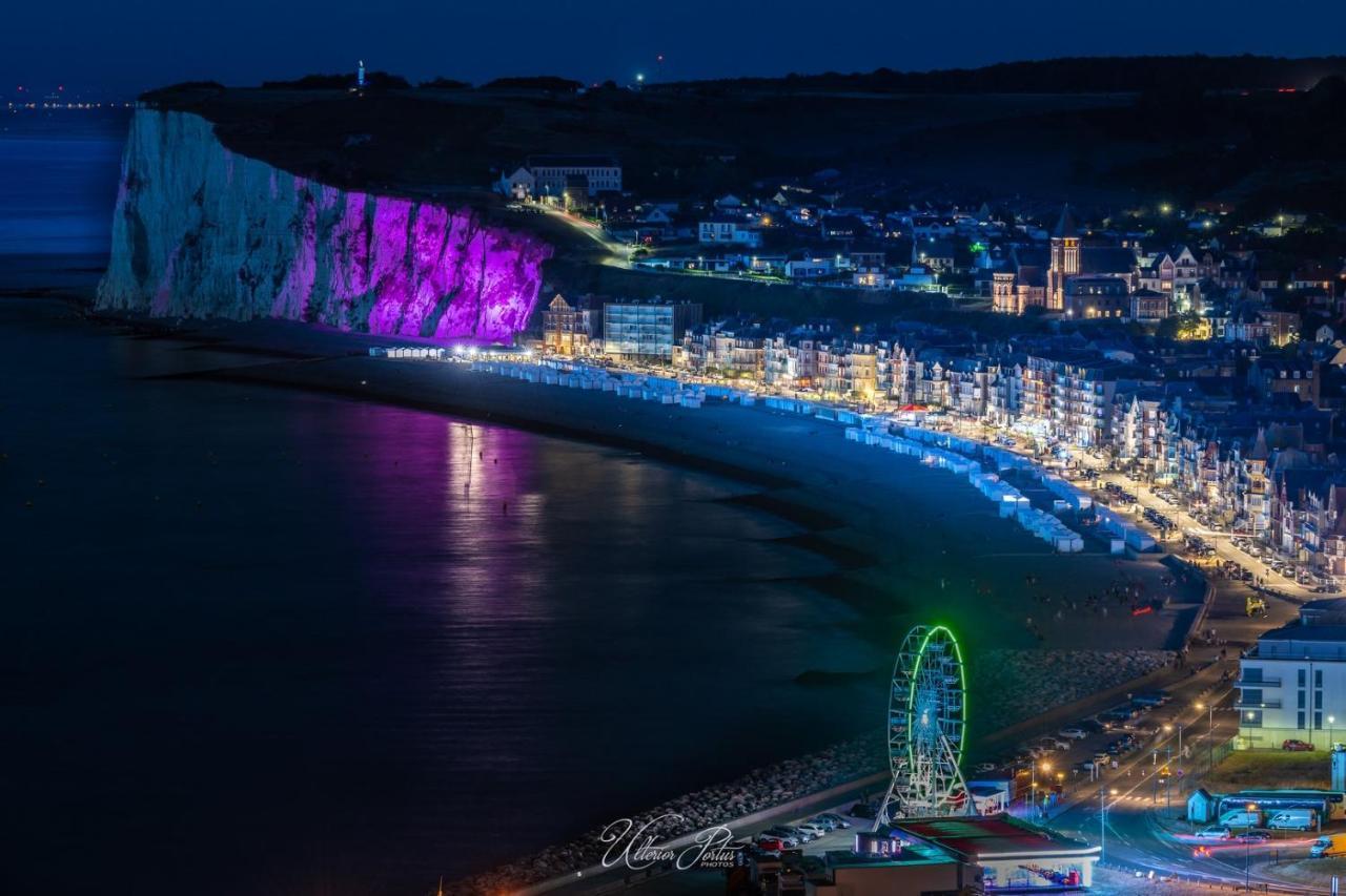 La Verriere. Les Locations Isahora C'Est Aussi Plusieurs Appart' De Standing A 2 Pas Du Chateau D'Eu, Des Falaises Du Treport, De Mers Les Bains Et Aux Portes De La Baie De Somme Eu (Seine-Maritime) Exteriör bild